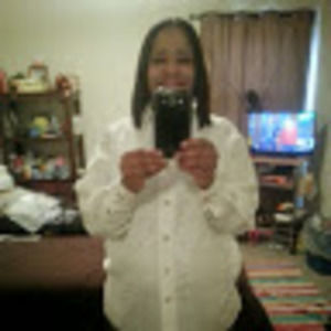 Meet your Posher, Selena